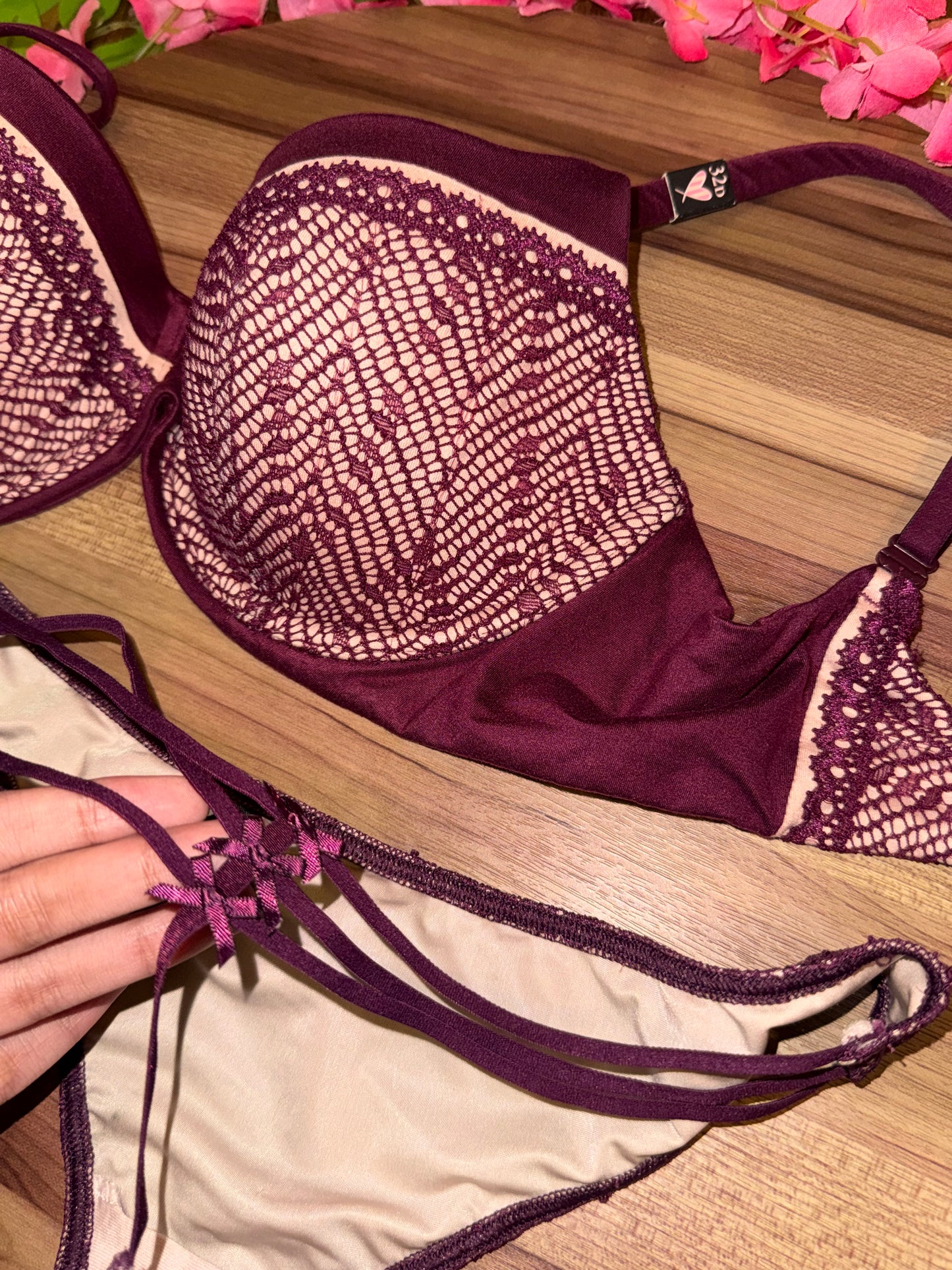 VS TAGGED 32D