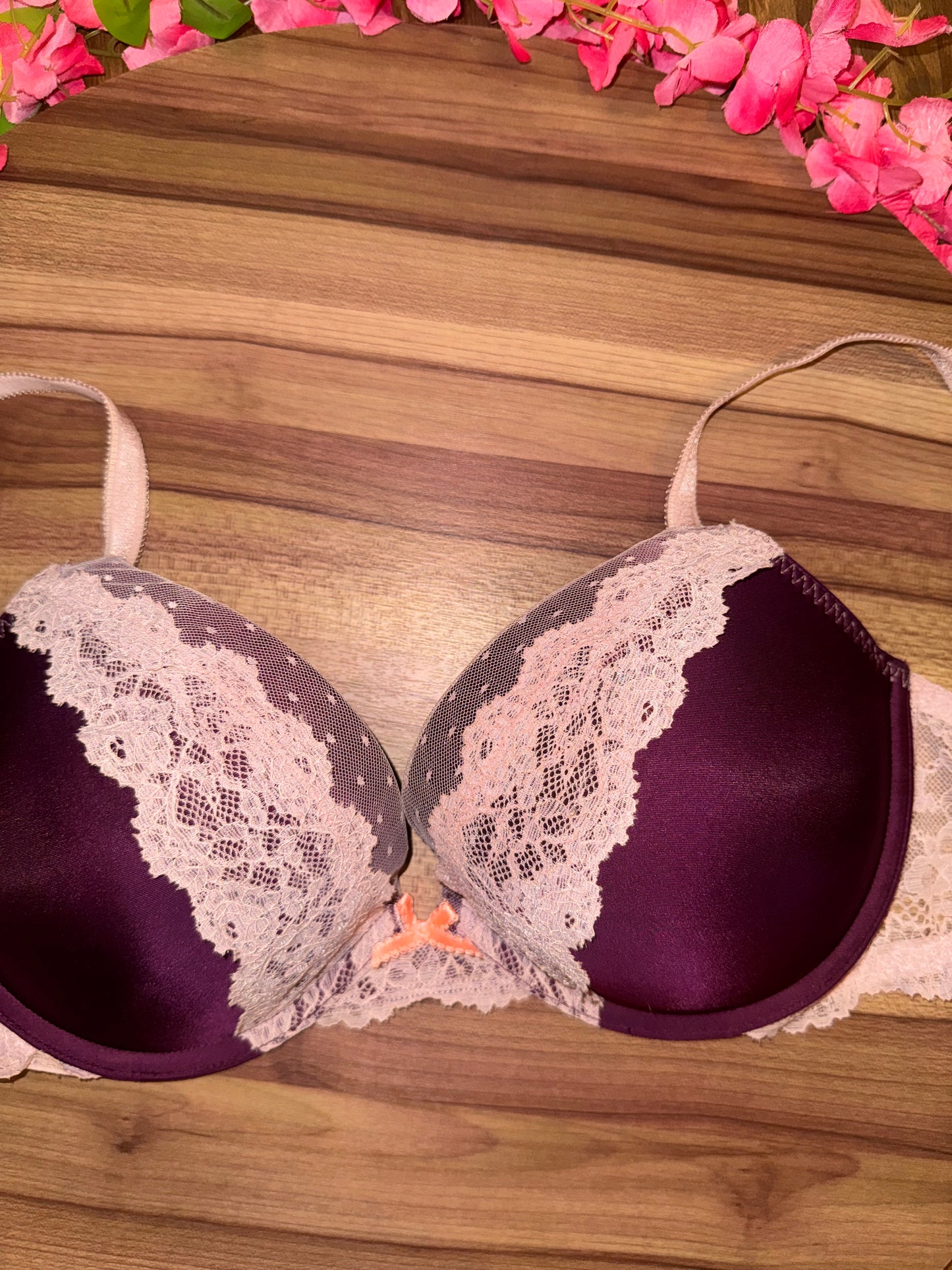 VS 34DD