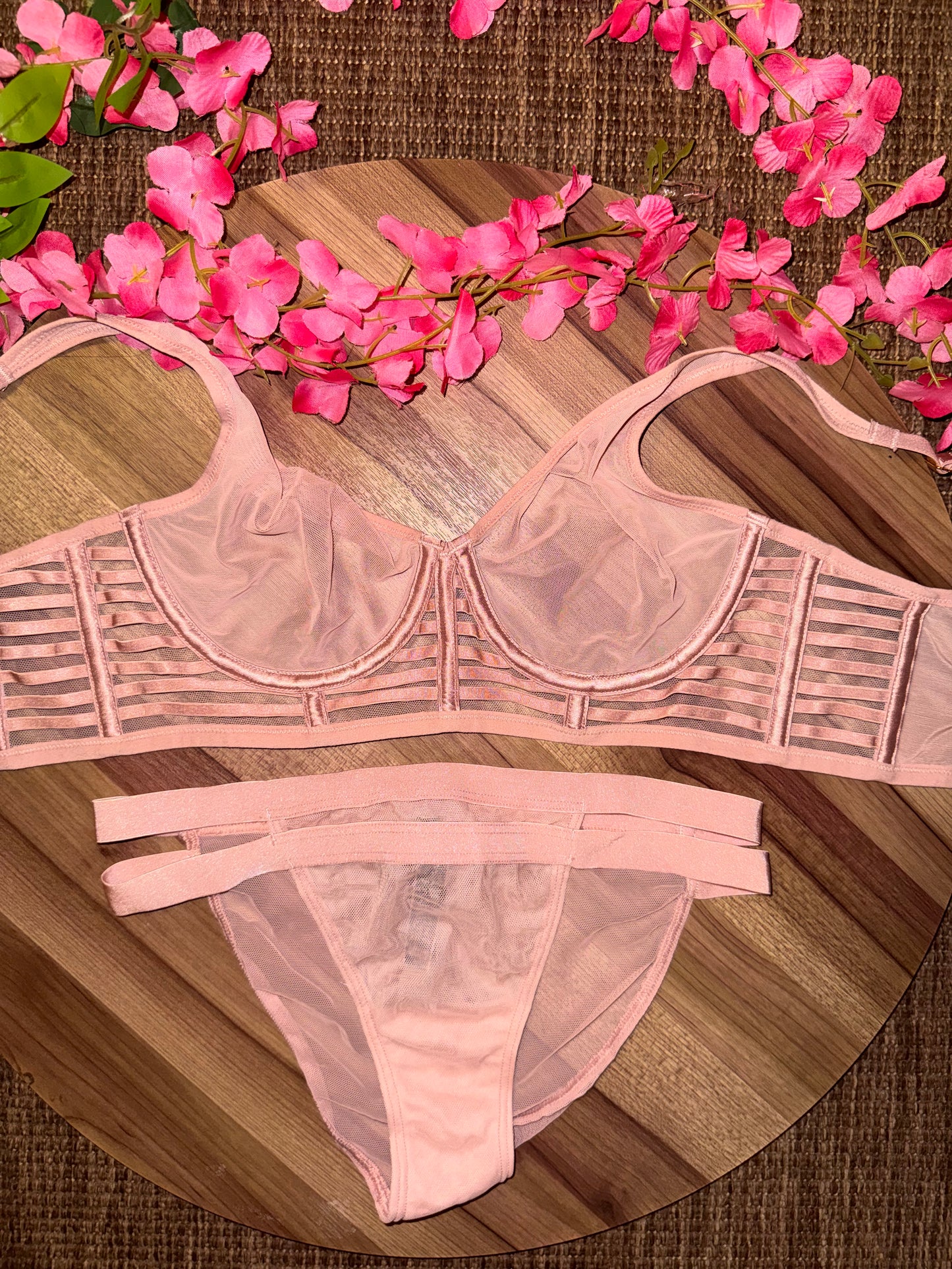 VS 32D