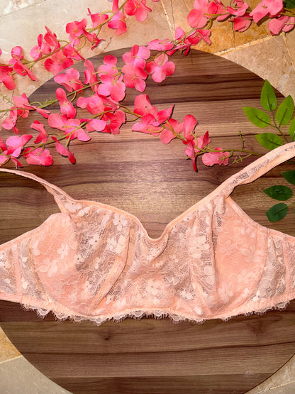 VS 34DD