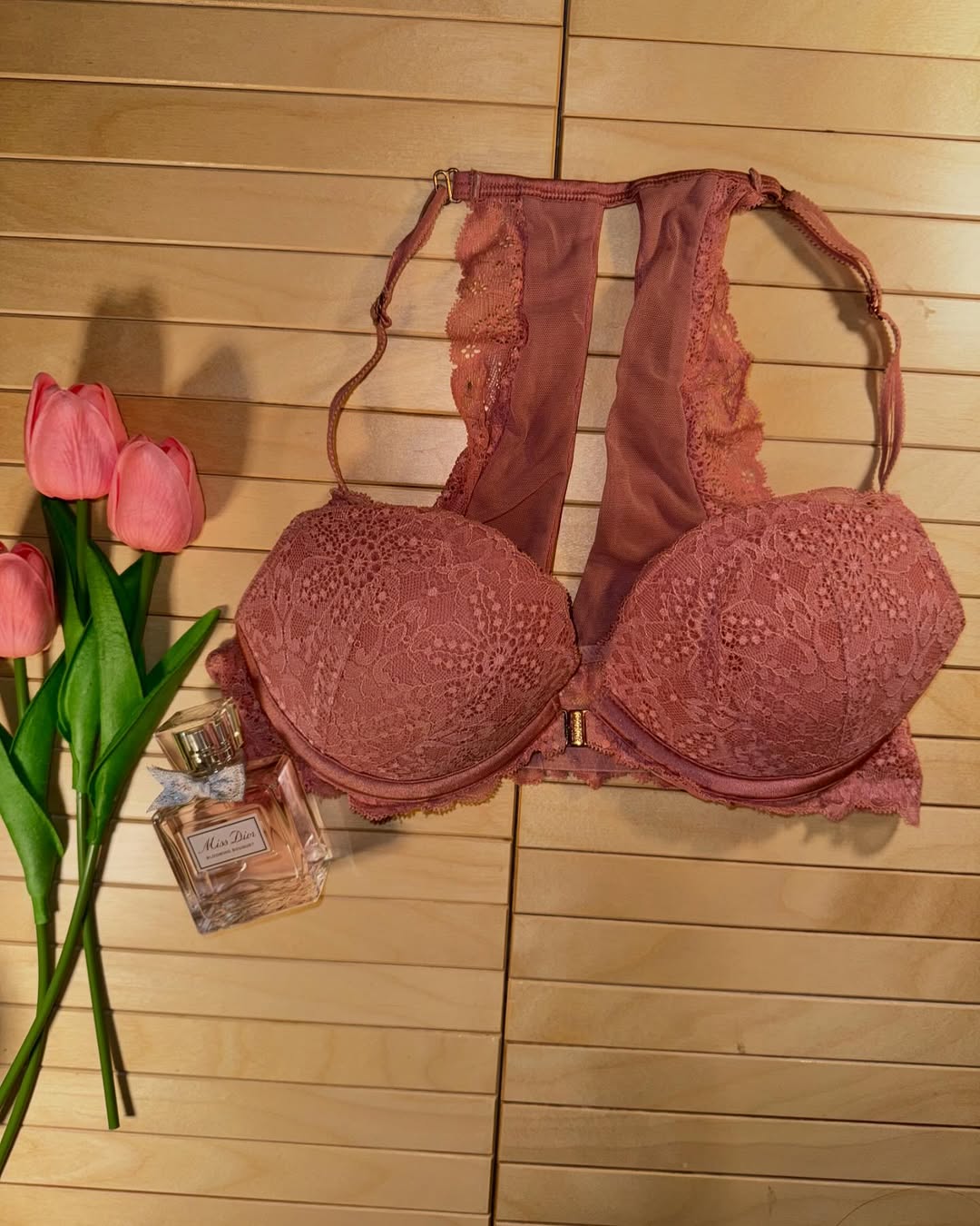 VS 32D