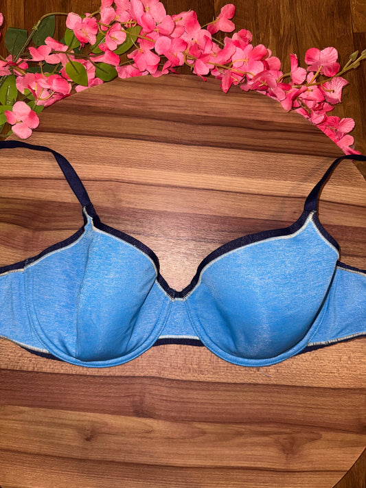 VS 34DD FEATHER LIGHT BRA