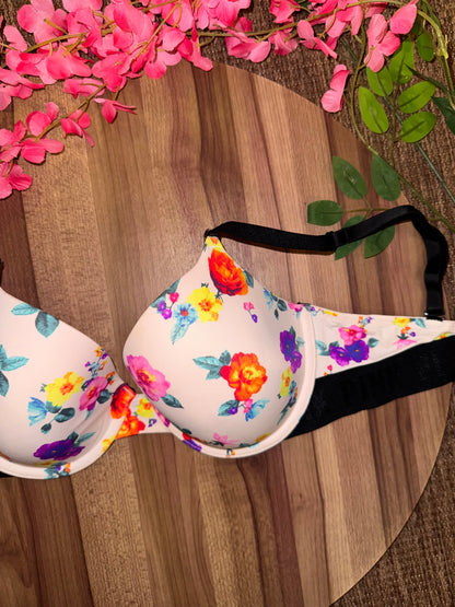 VS PINK 34D