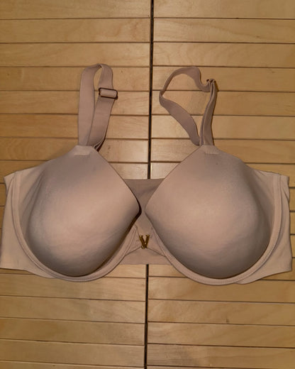 VS 38D