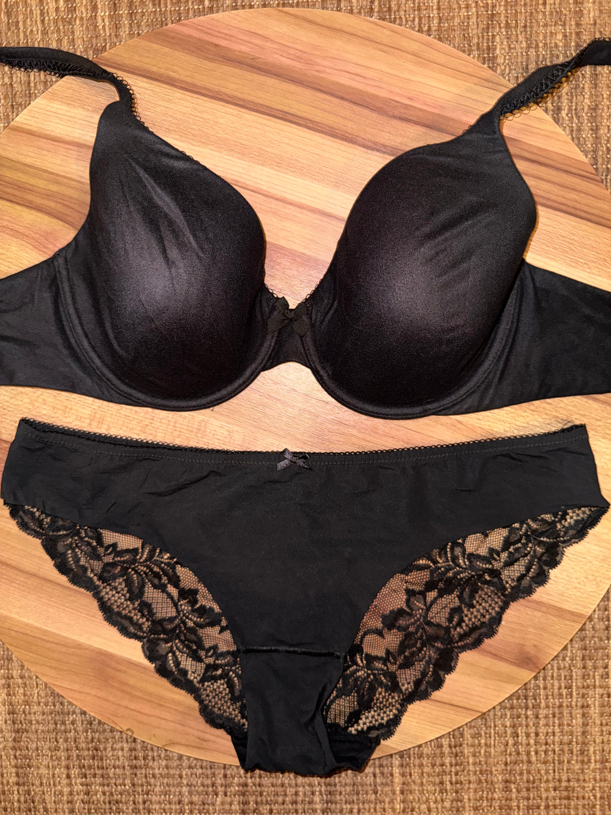 Discounted set 34D