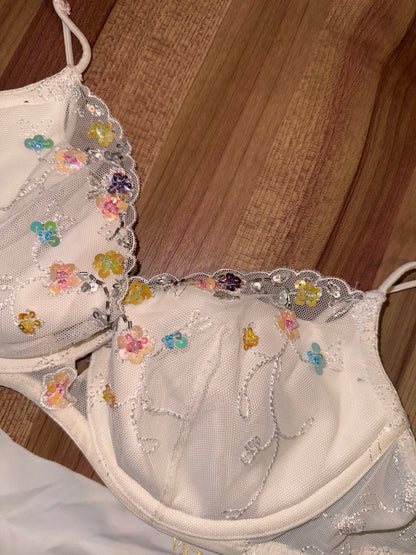 Vs  fancy 36b limited edition
