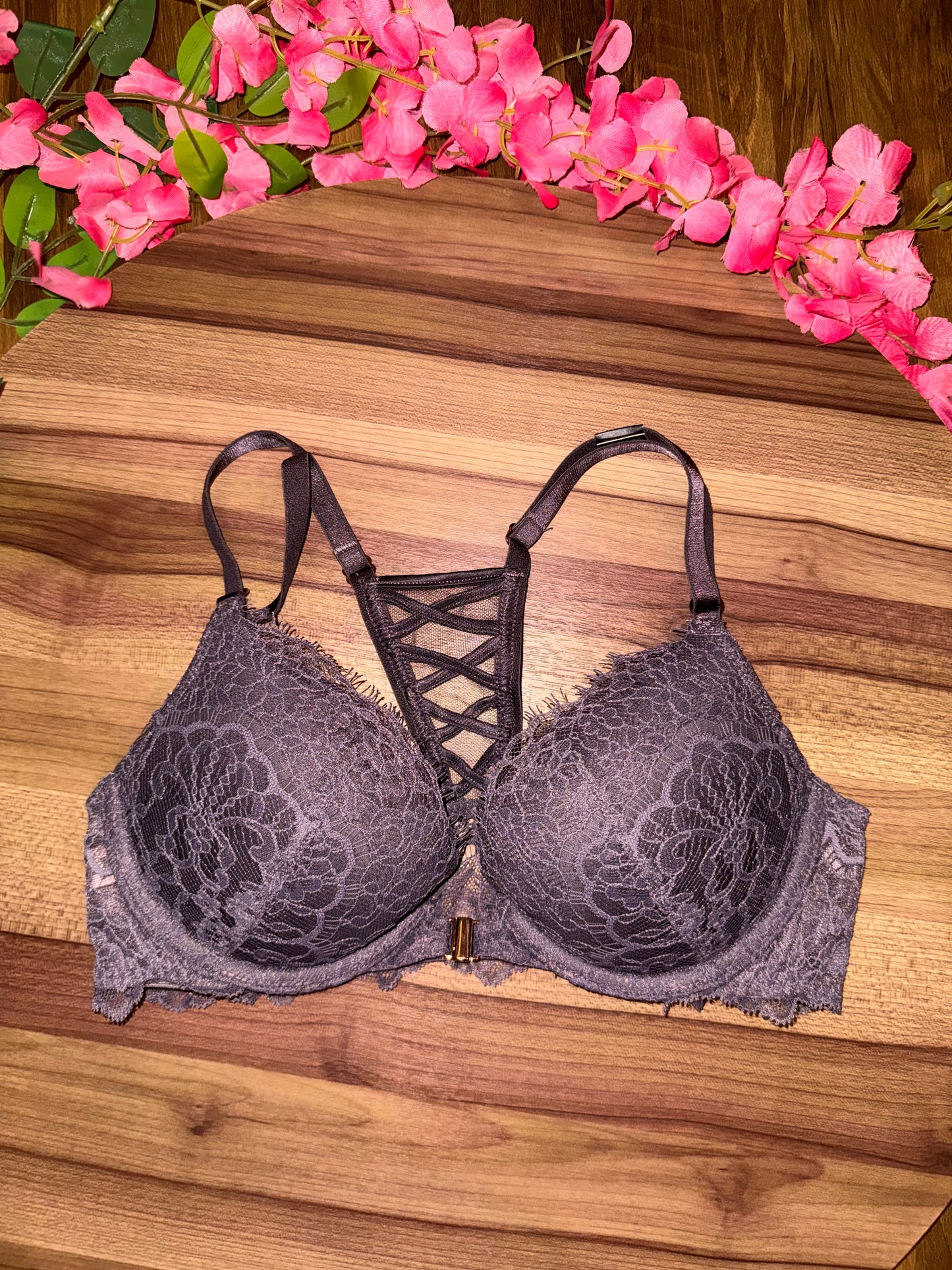 VS TAGGED 32B