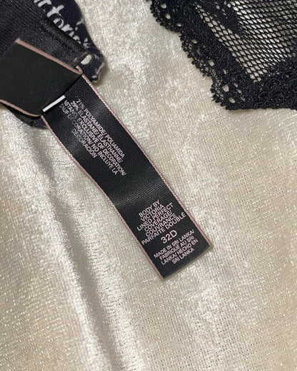 VS 32D