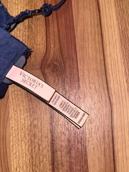 VS 36DDD