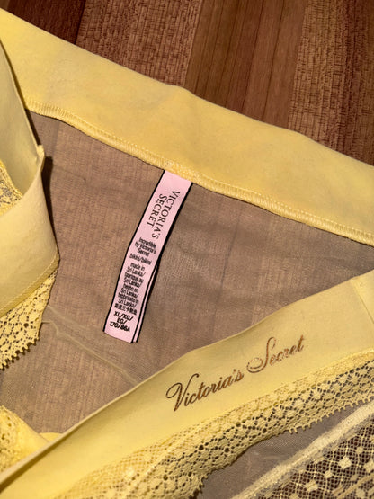 Butter yellow vs panty XL