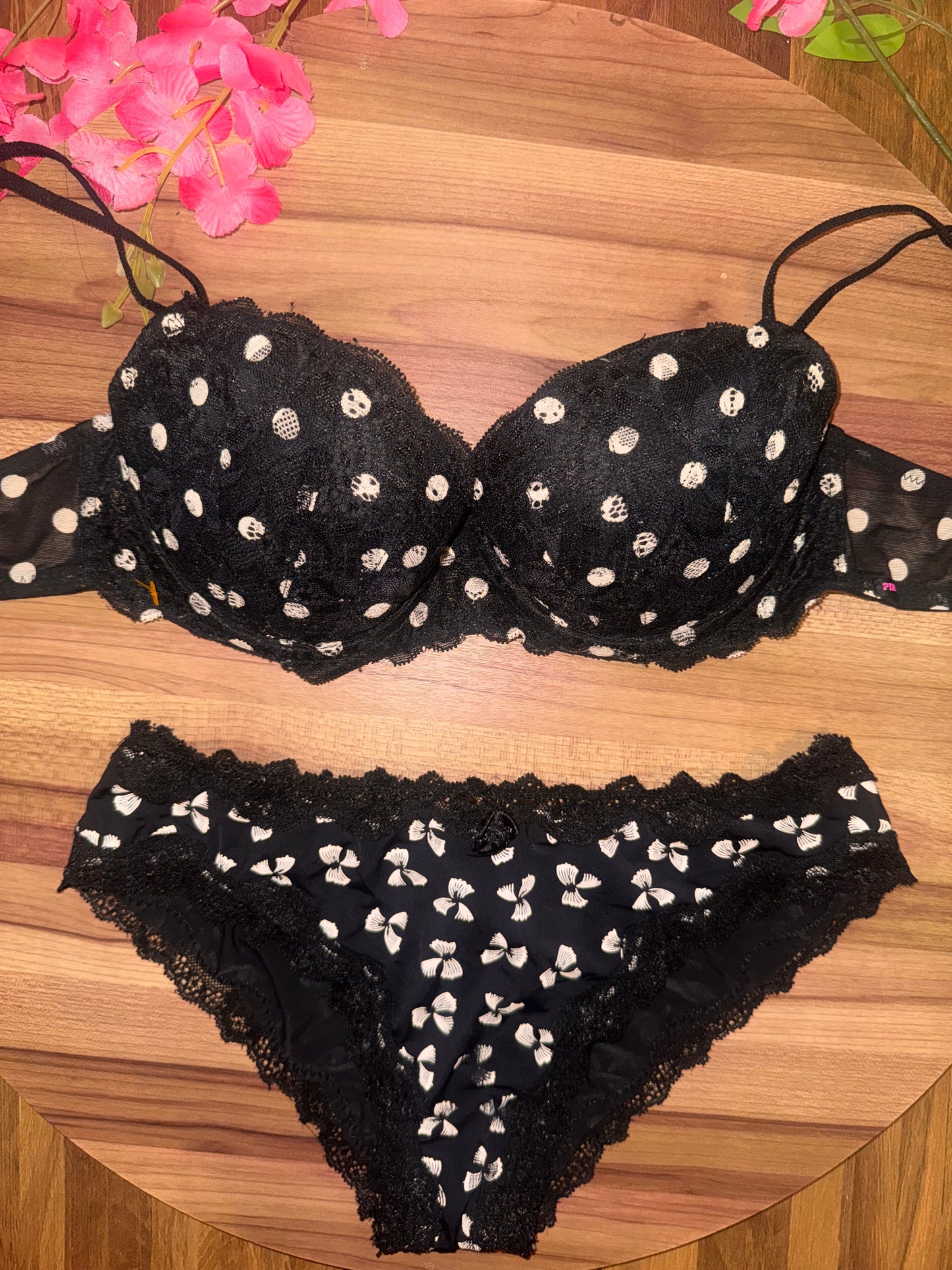 34B pink