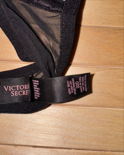 VS 32D