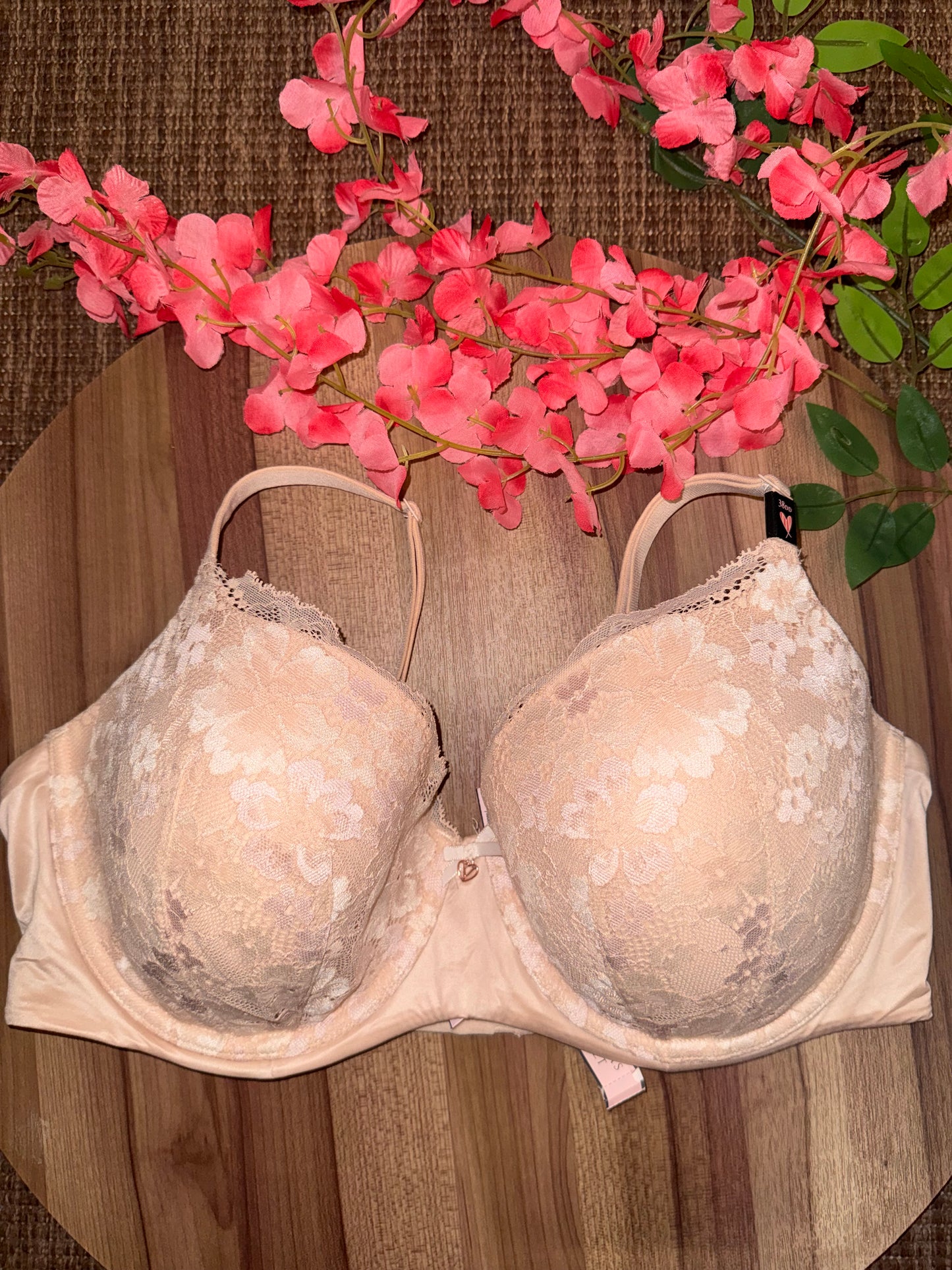 VS 38DD tagged