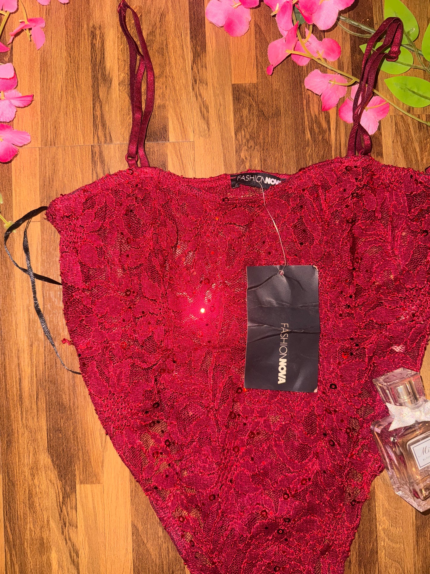 Lingerie mahroon medium