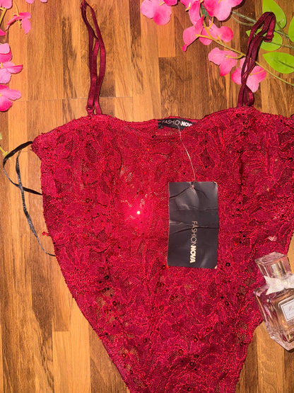 Lingerie mahroon medium