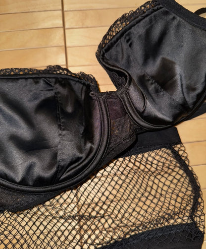 VS 34DD
