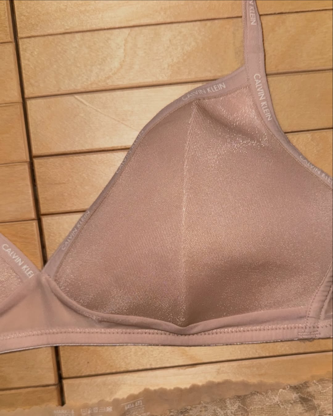 Calvin Klein Shimmery Large