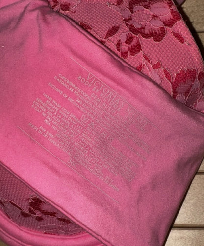 VS Exclusive 36C