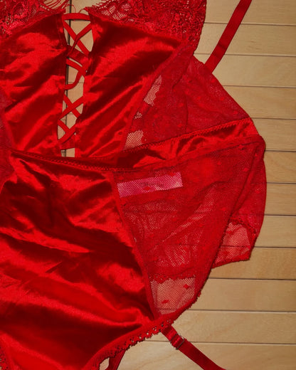 Lingerie Large