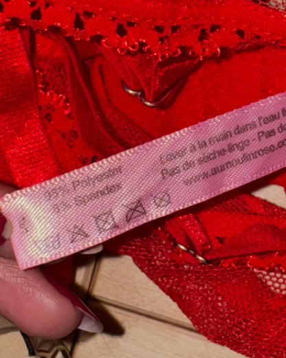 Lingerie Large