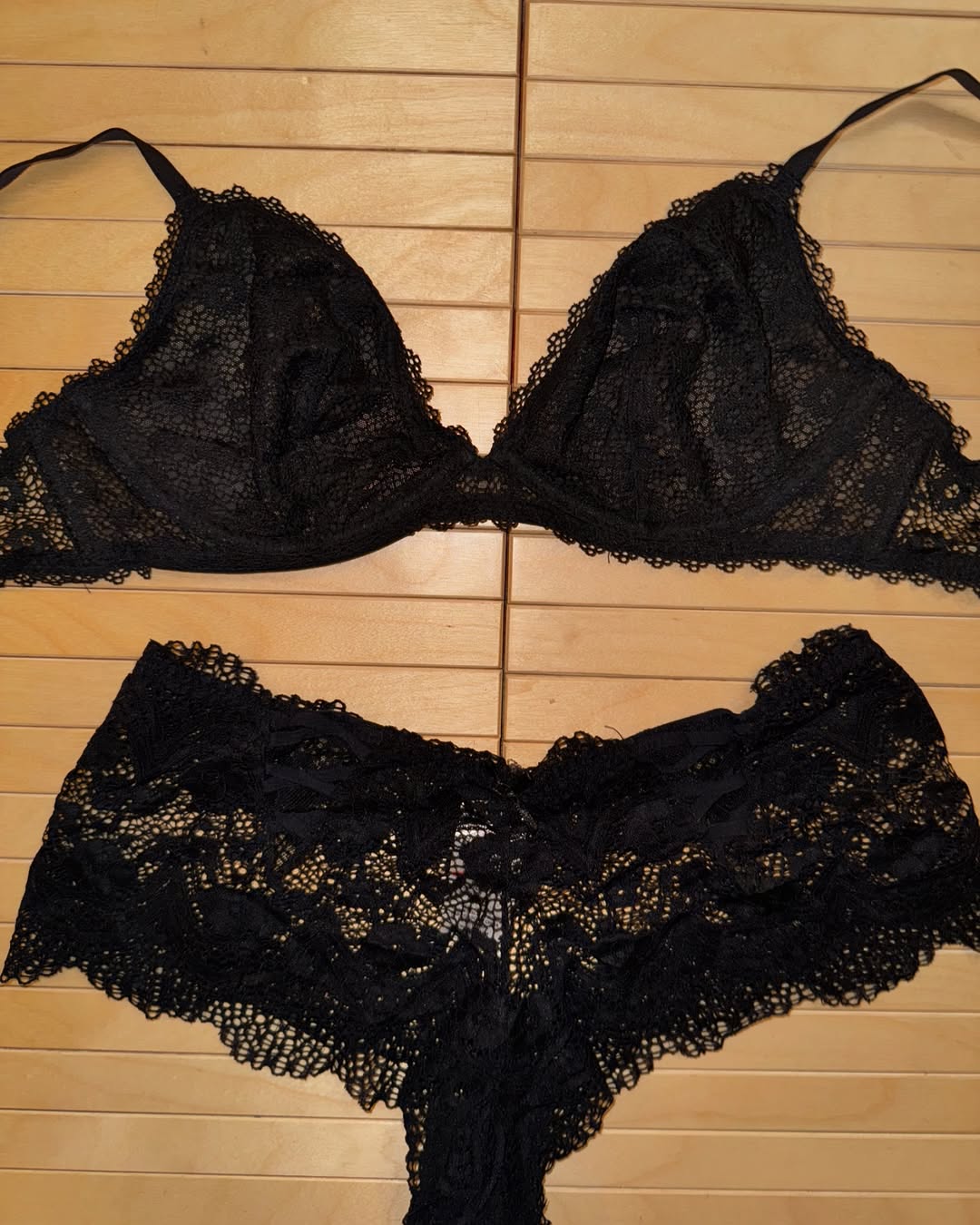 VS Large