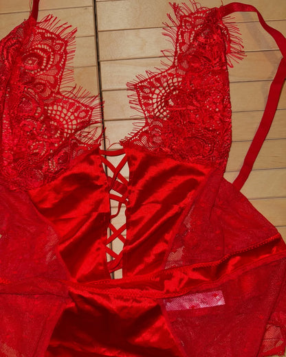 Lingerie Large